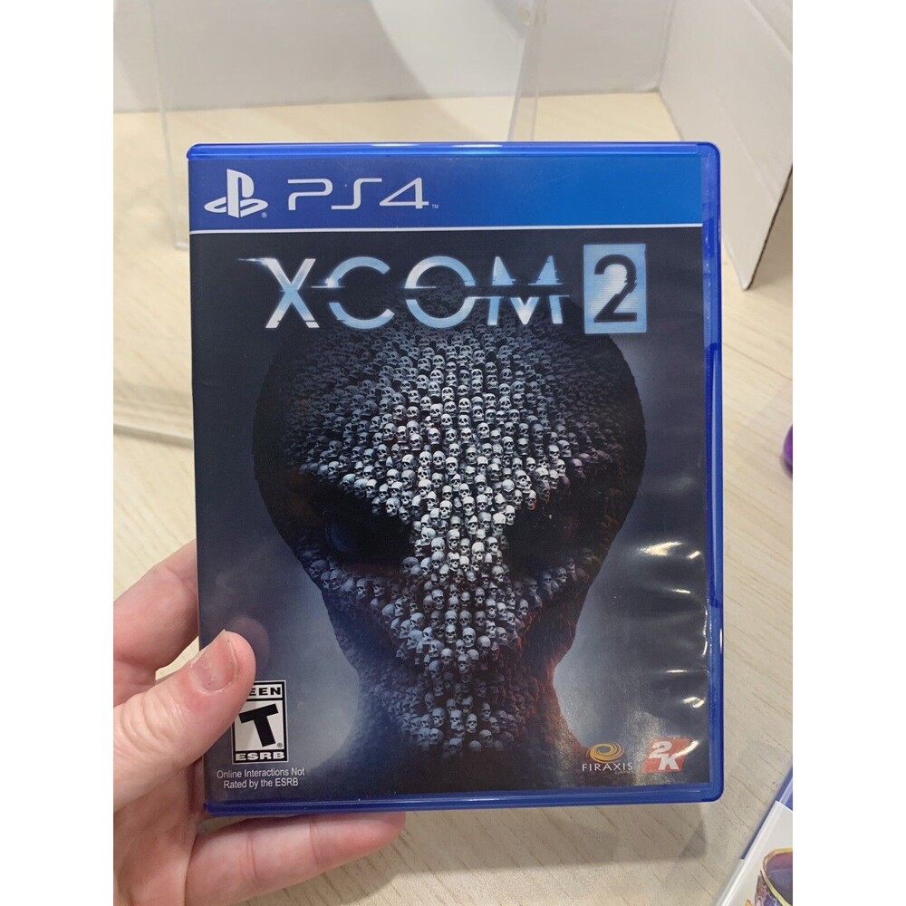 XCOM 2 - PS4 - Great Condition Used